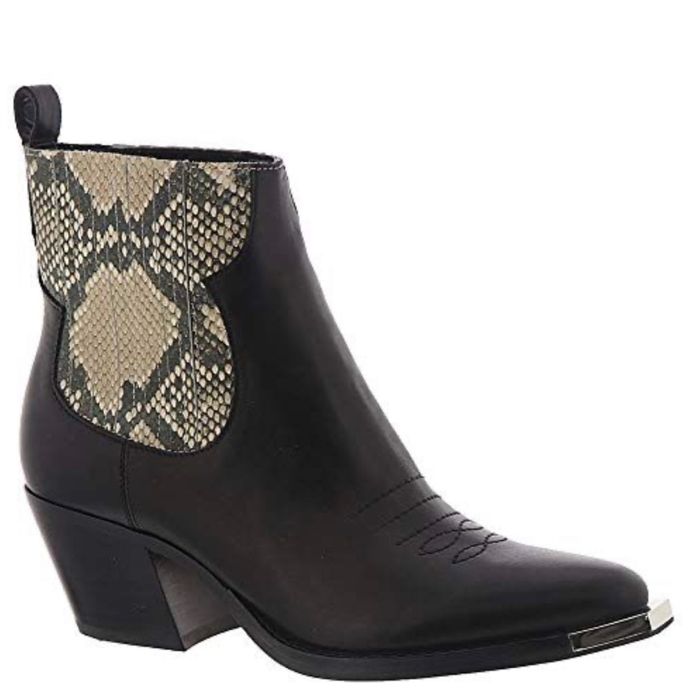 Dolce Vita Silver Tip Black Boots 6
